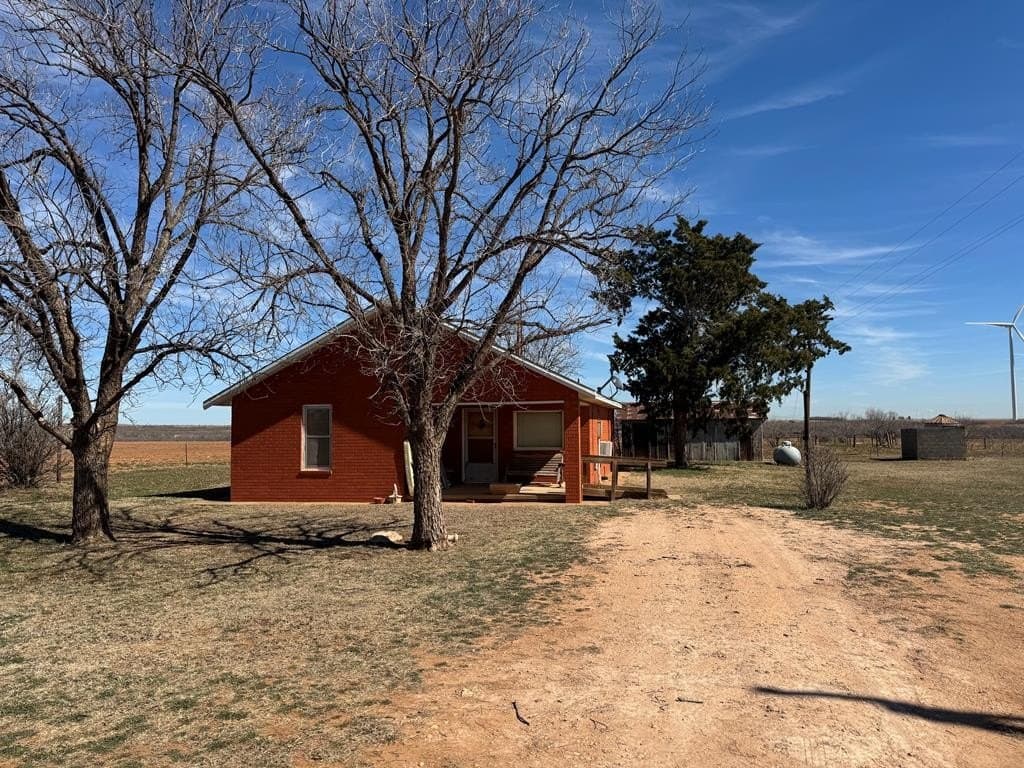 202.72 acres in Scurry County