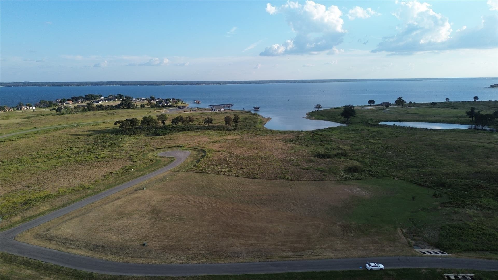 1.28 acres in Navarro County gallery image 3