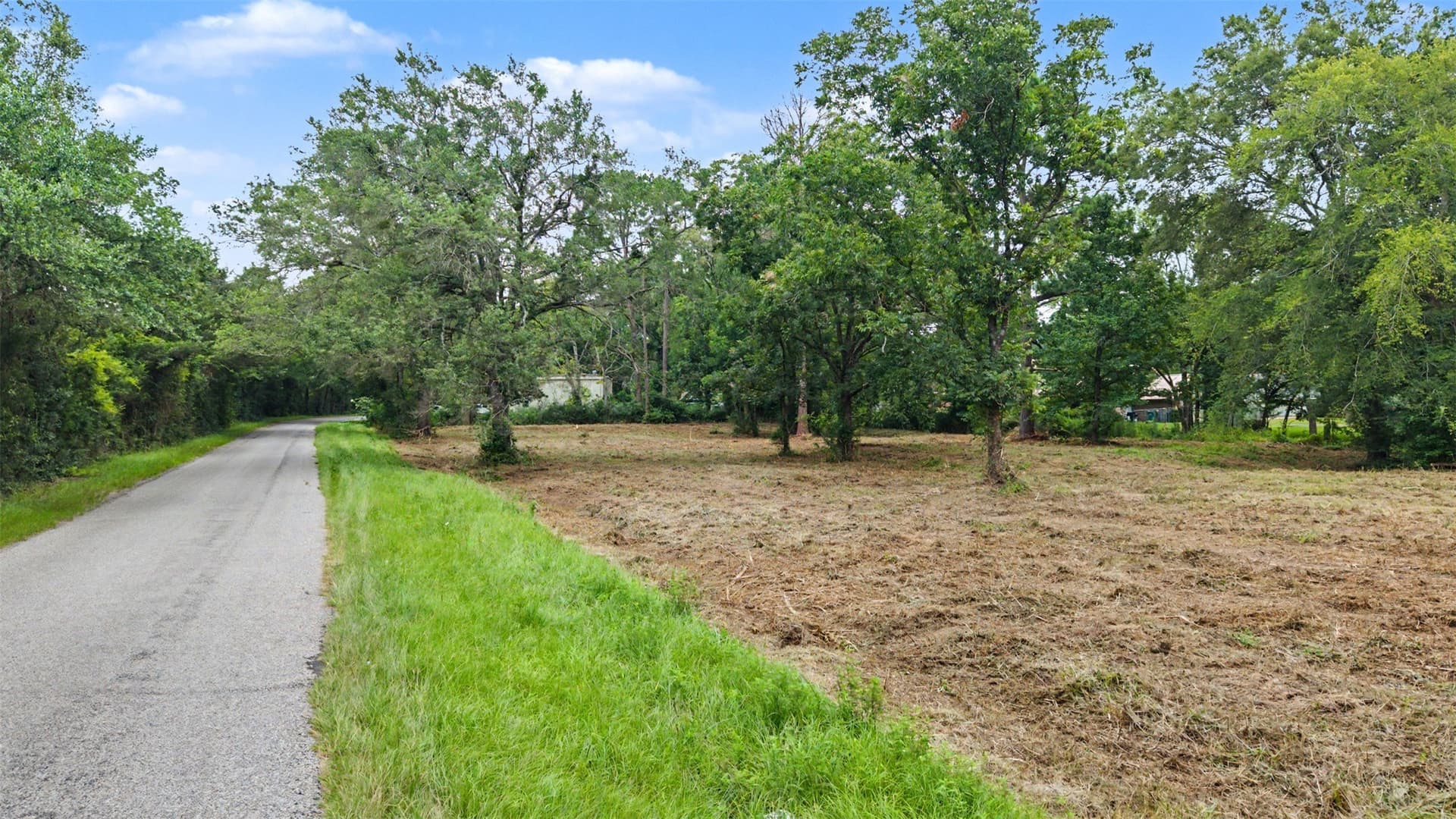 1.7 acres in Morris County - photo 8