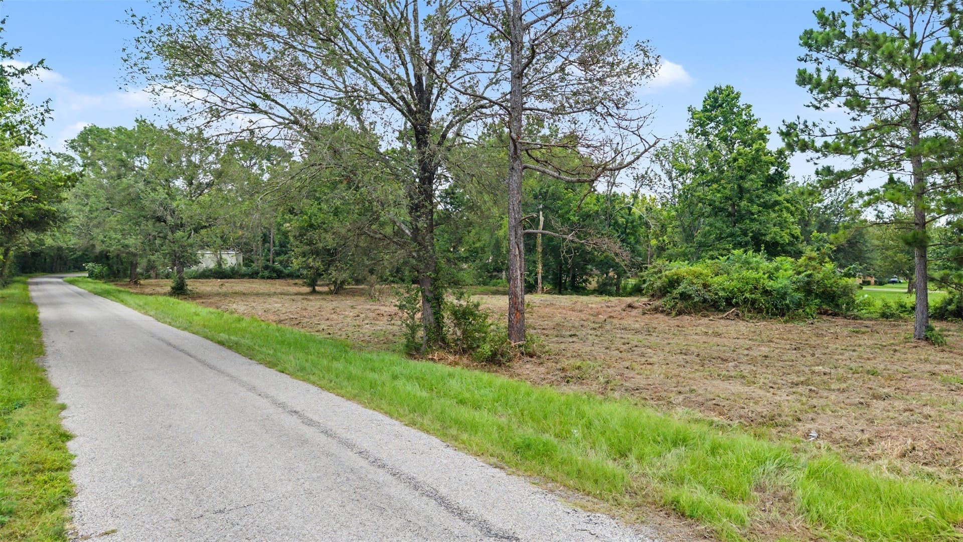 1.7 acres in Morris County - photo 3