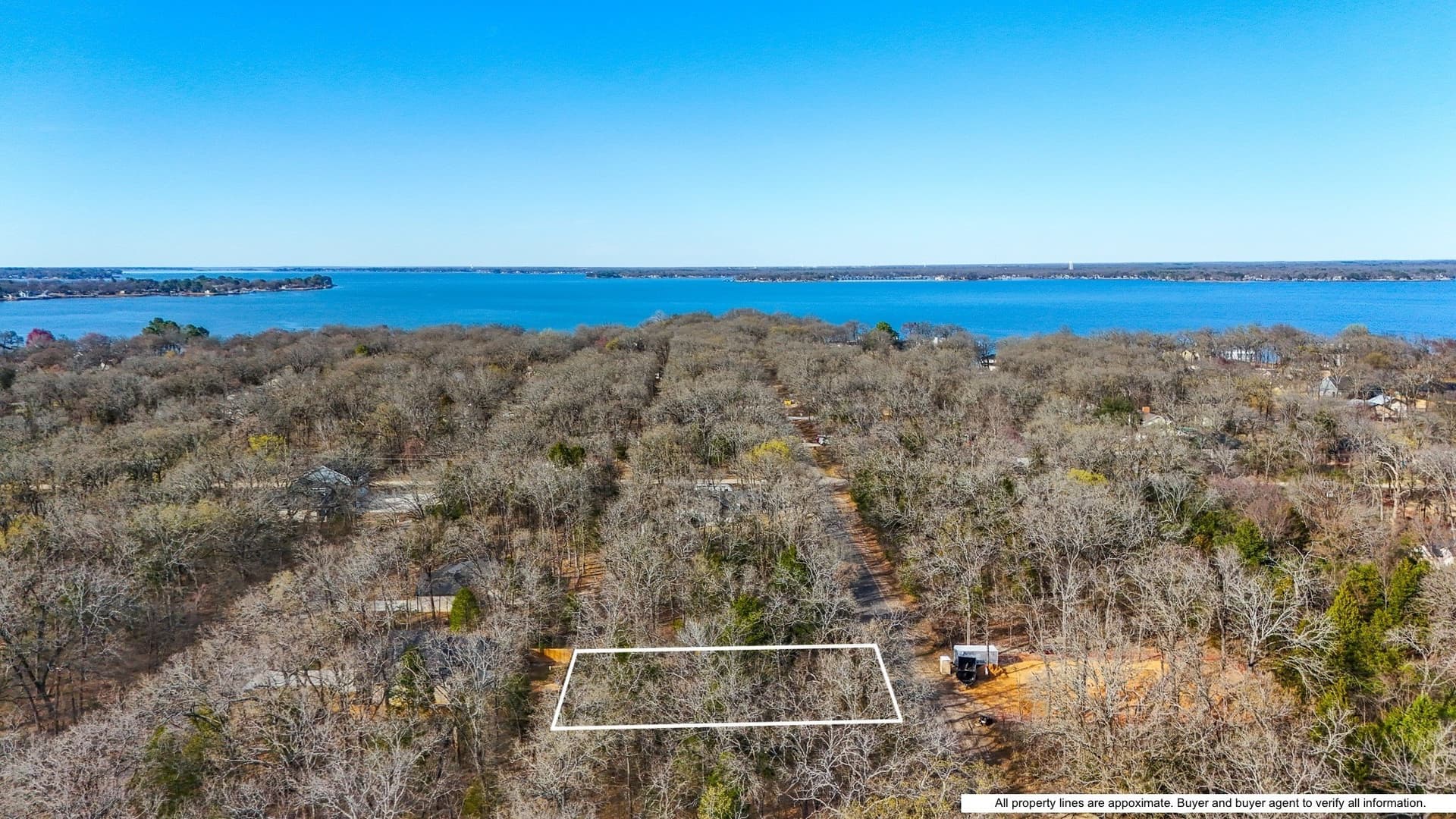 0.14 acres in Henderson County - photo 4