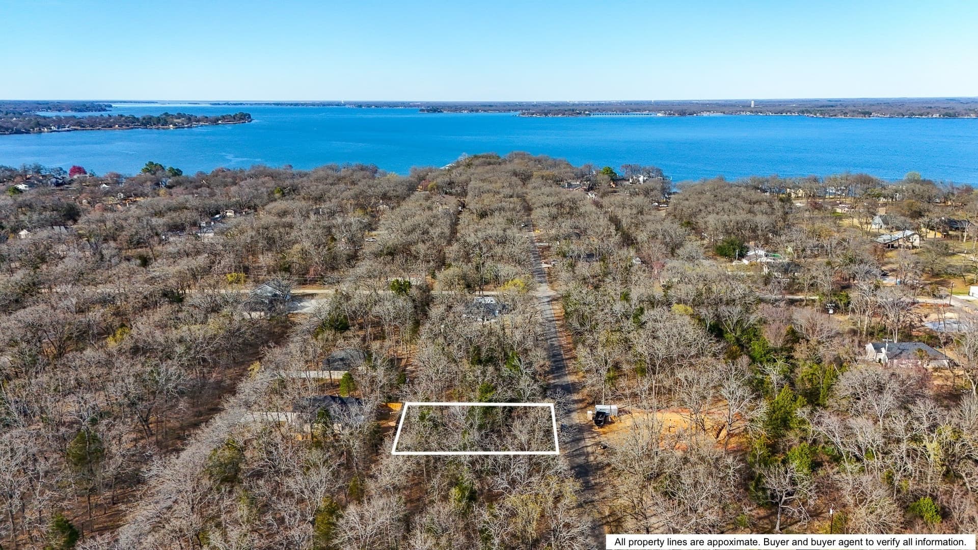 0.14 acres in Henderson County - photo 2