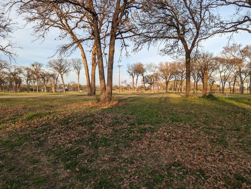 0.37 acres in Kaufman County gallery image 2