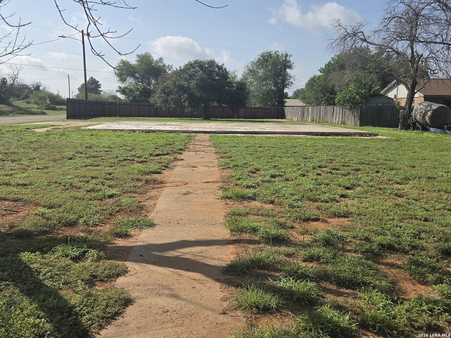0.37 acres in Frio County - photo 4