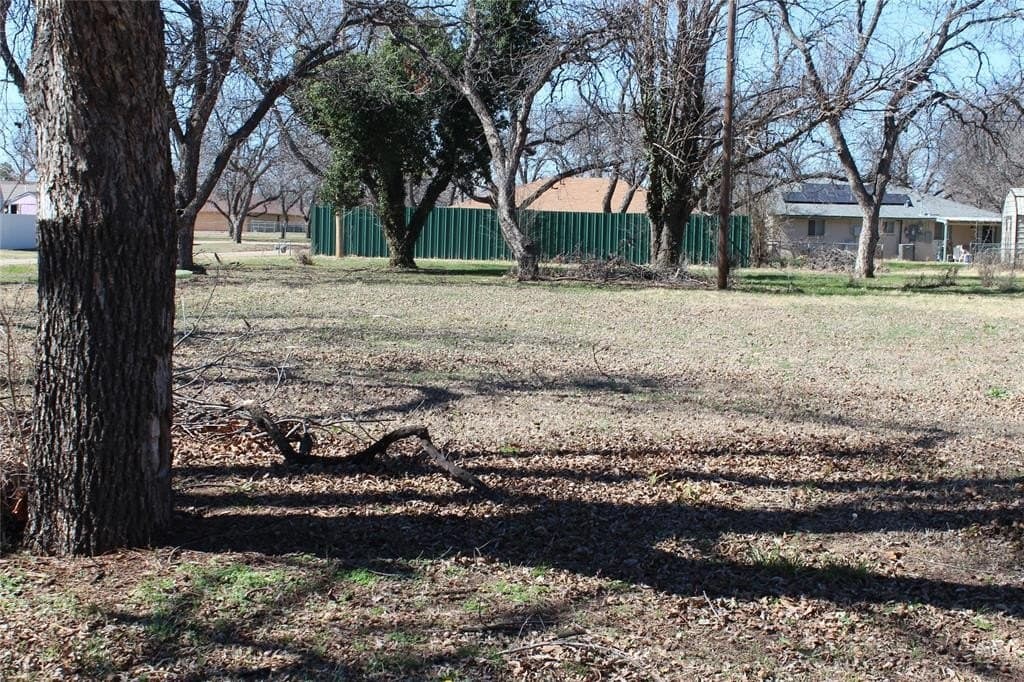 0.01 acres in Callahan County