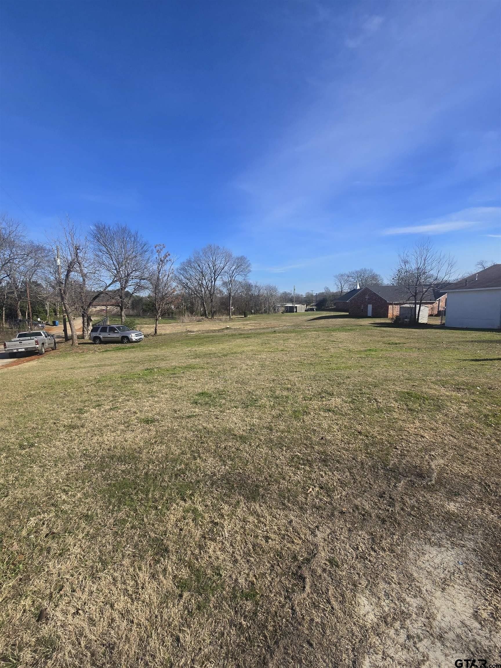 0.1 acres in Cherokee County - photo 2