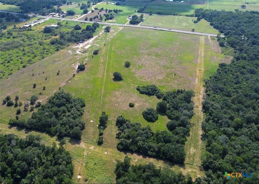 20.12 acres in Lavaca County gallery image 2