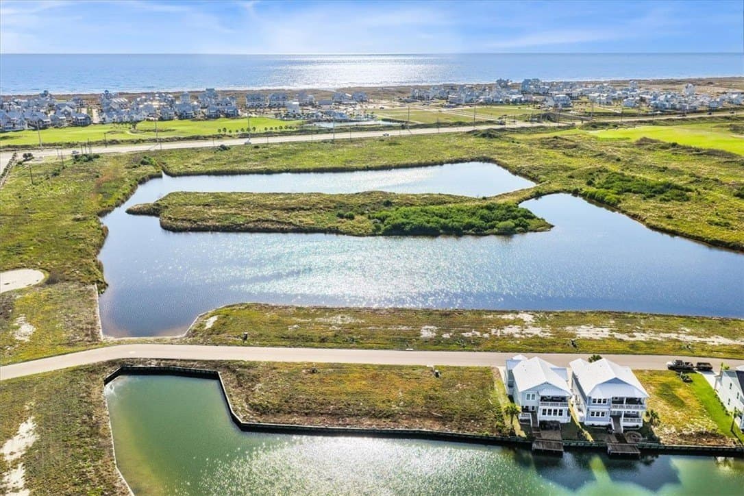 0.13 acres in Nueces County - photo 2