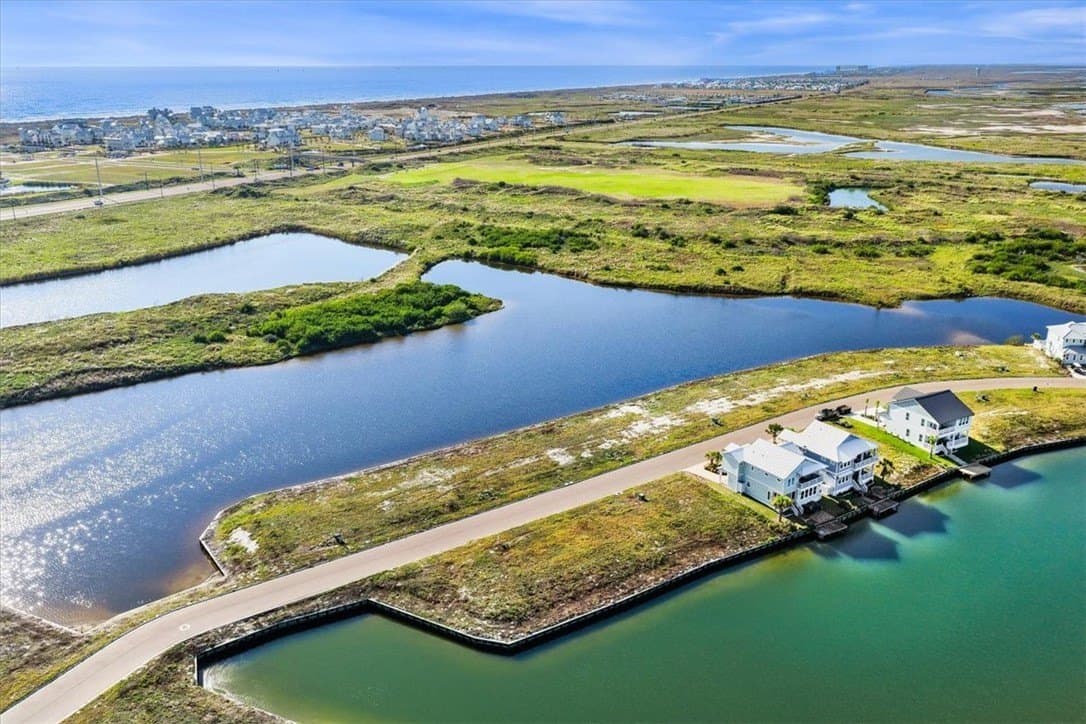 0.13 acres in Nueces County - photo 3