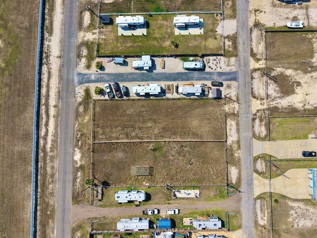 0.25 acres in Aransas County - photo 7