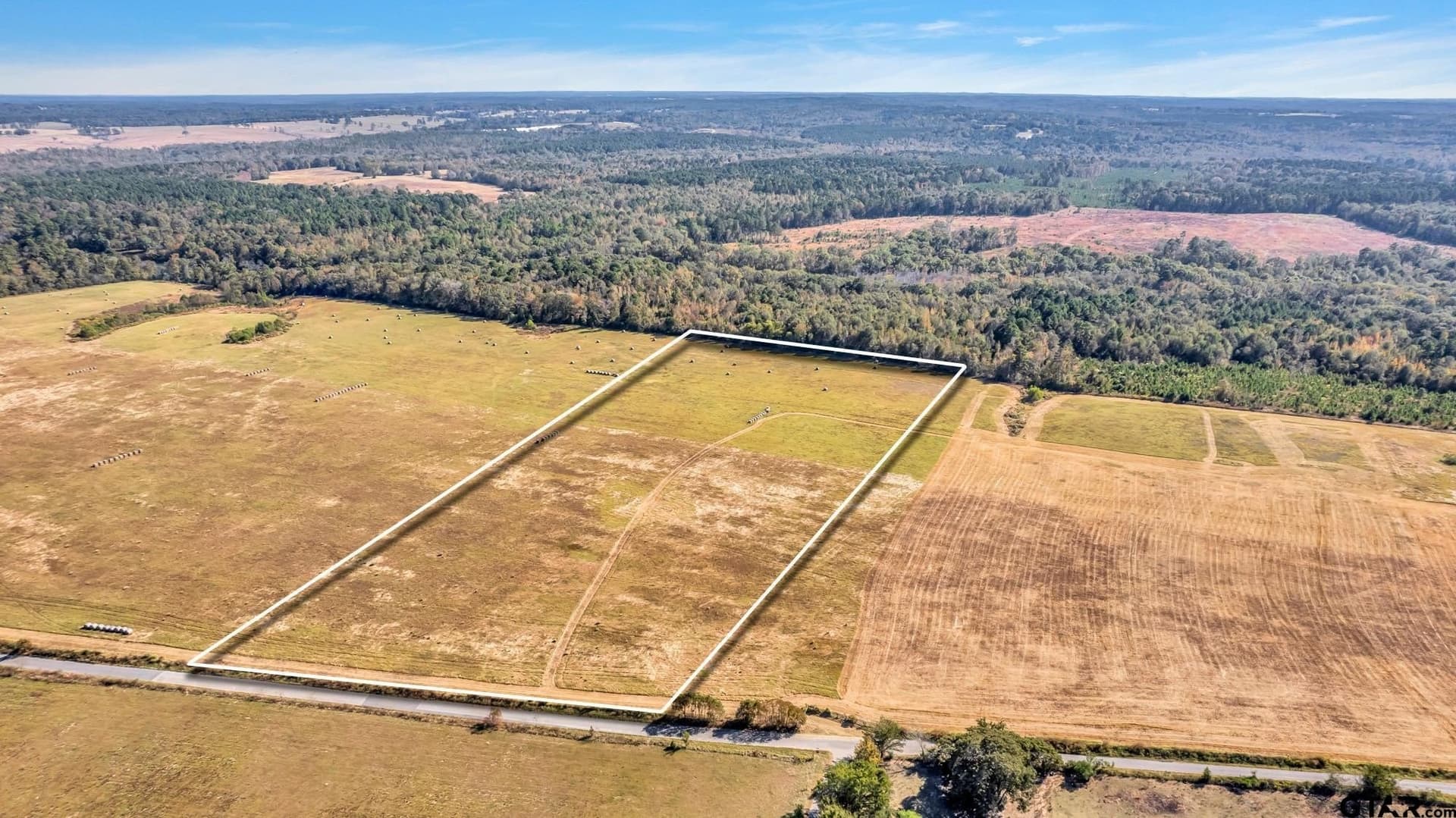 10 acres in Smith County