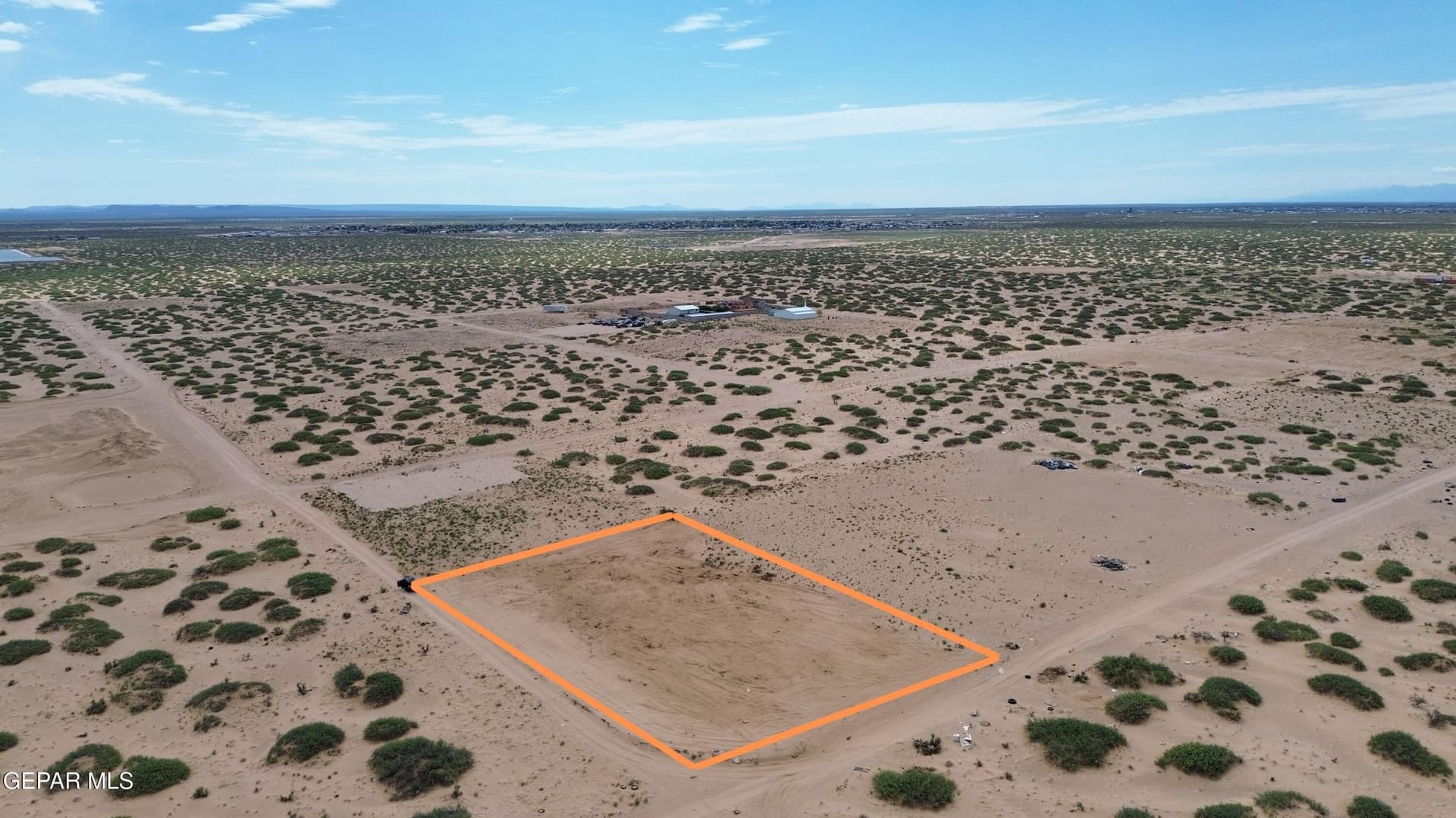0.82 acres in El Paso County gallery image 3