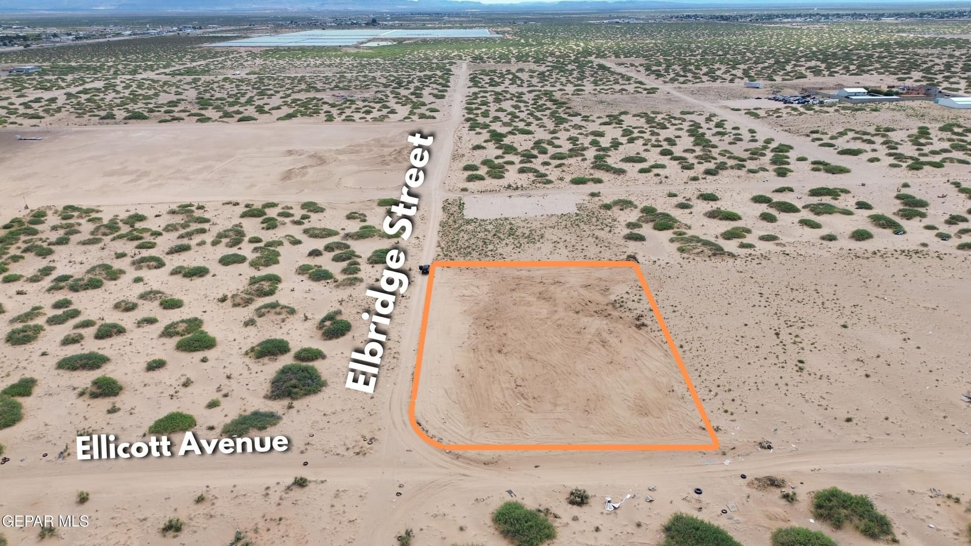 0.82 acres in El Paso County gallery image 4