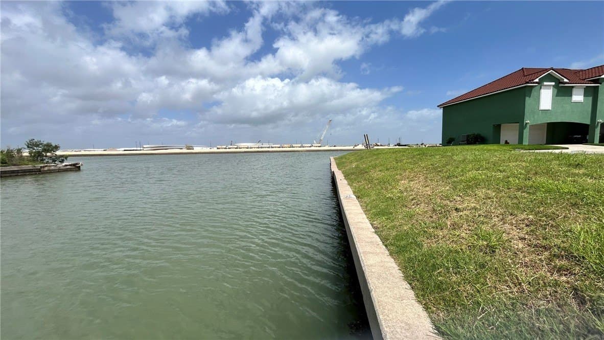 0.16 acres in Nueces County - photo 7