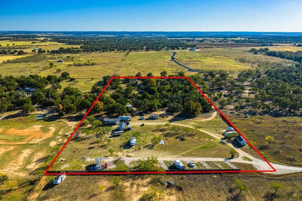 10.53 acres in Gillespie County