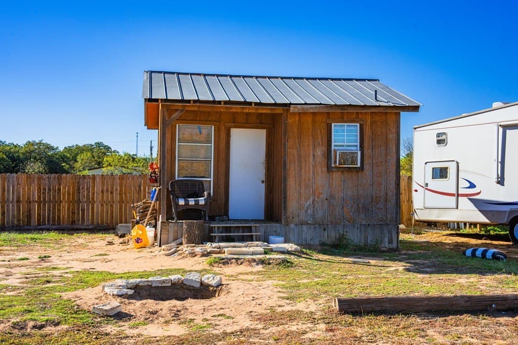 10.53 acres in Gillespie County gallery image 4