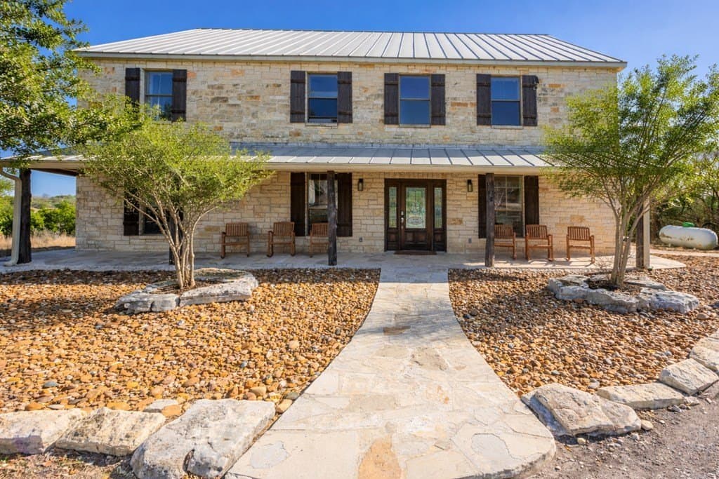 10.26 acres in Kendall County gallery image 4