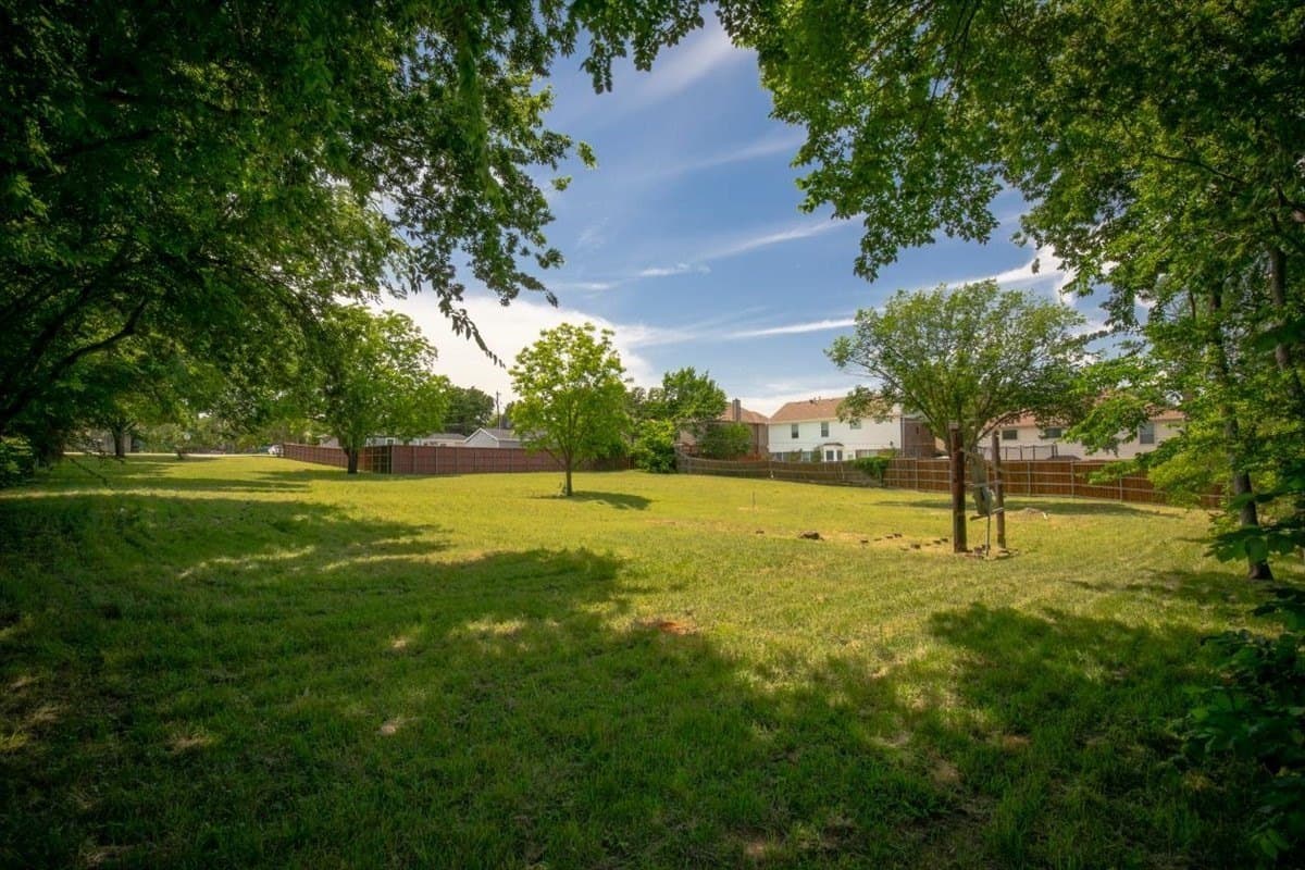 0.75 acres in Tarrant County - photo 7