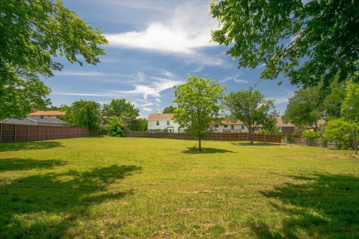 0.75 acres in Tarrant County - photo 6