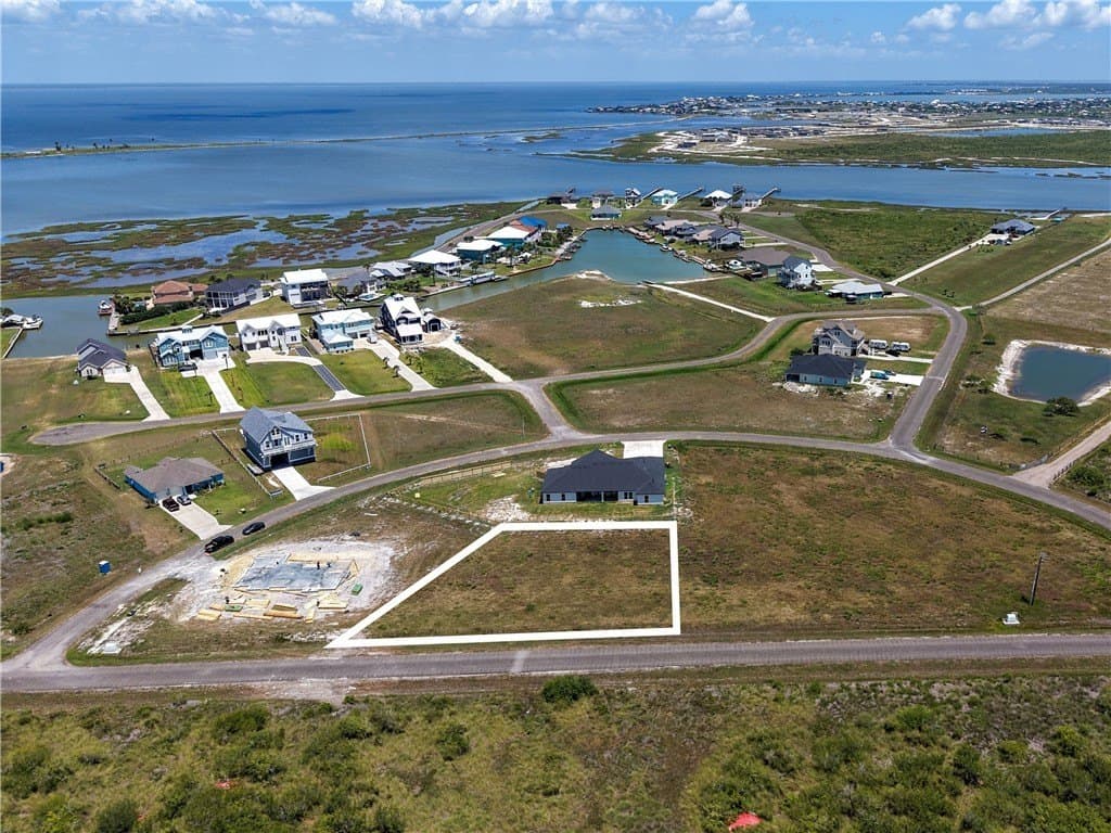 0.5 acres in Aransas County - photo 6