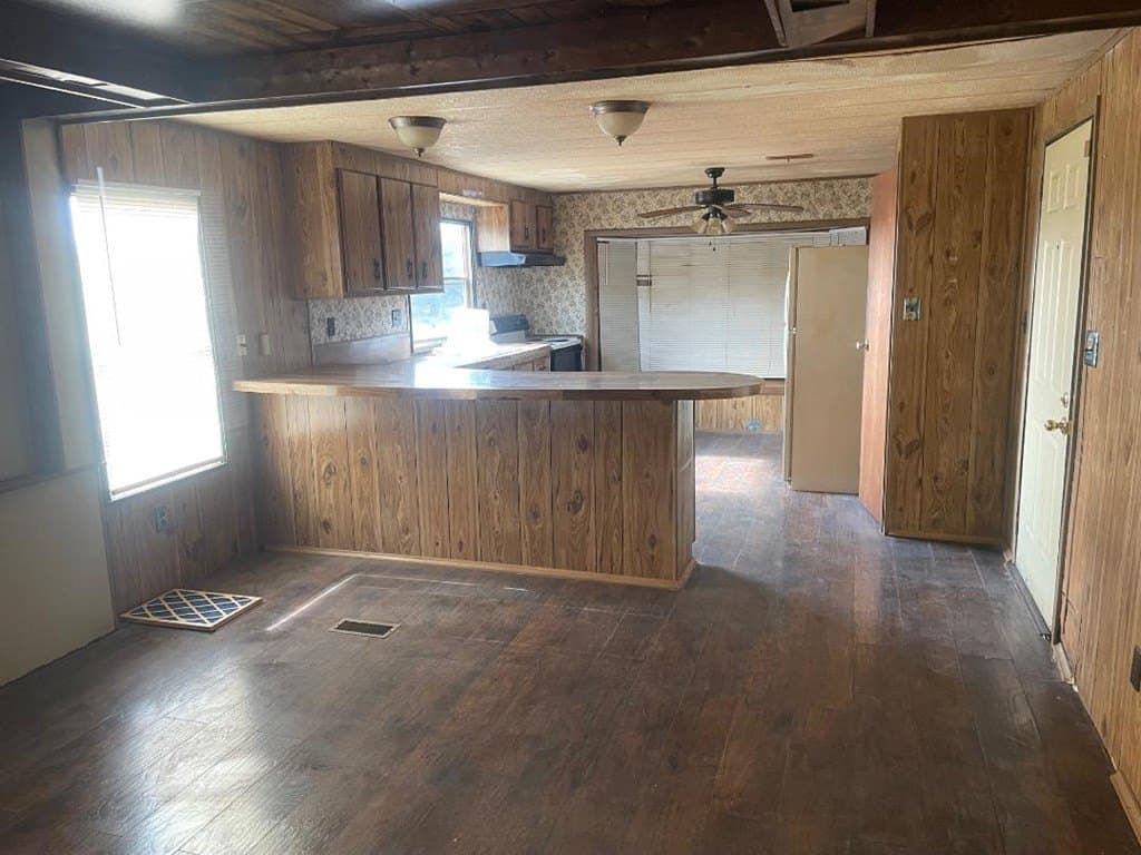 7.42 acres in Real County - photo 17