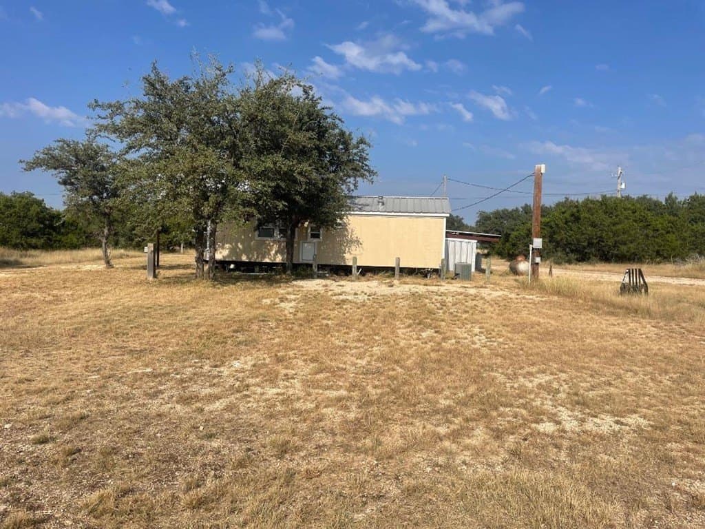 7.42 acres in Real County gallery image 2