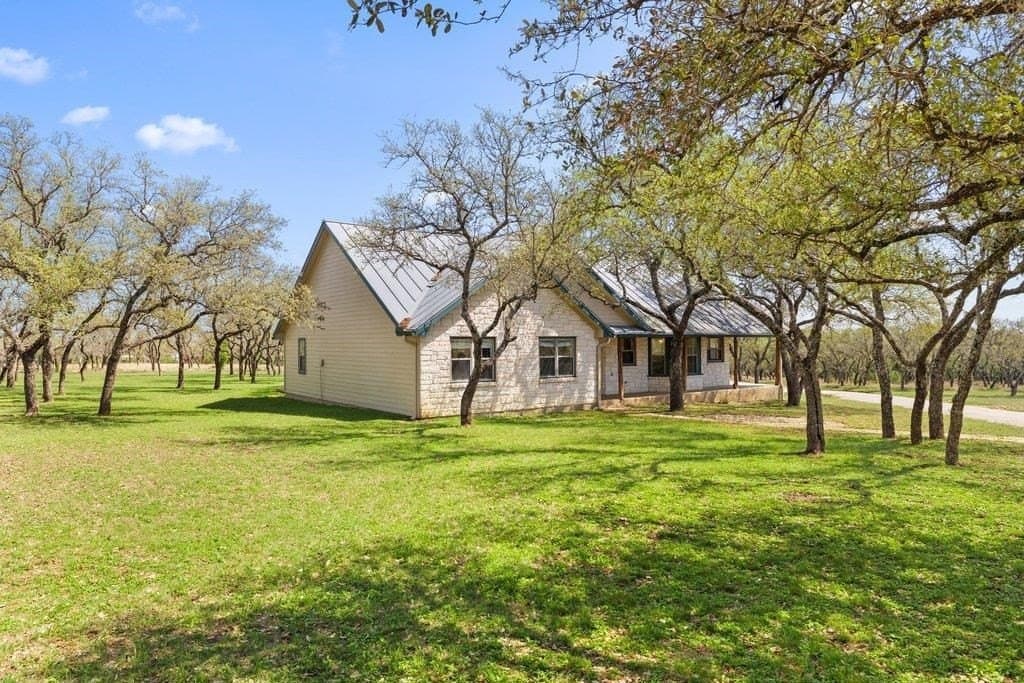 11 acres in Blanco County - photo 38