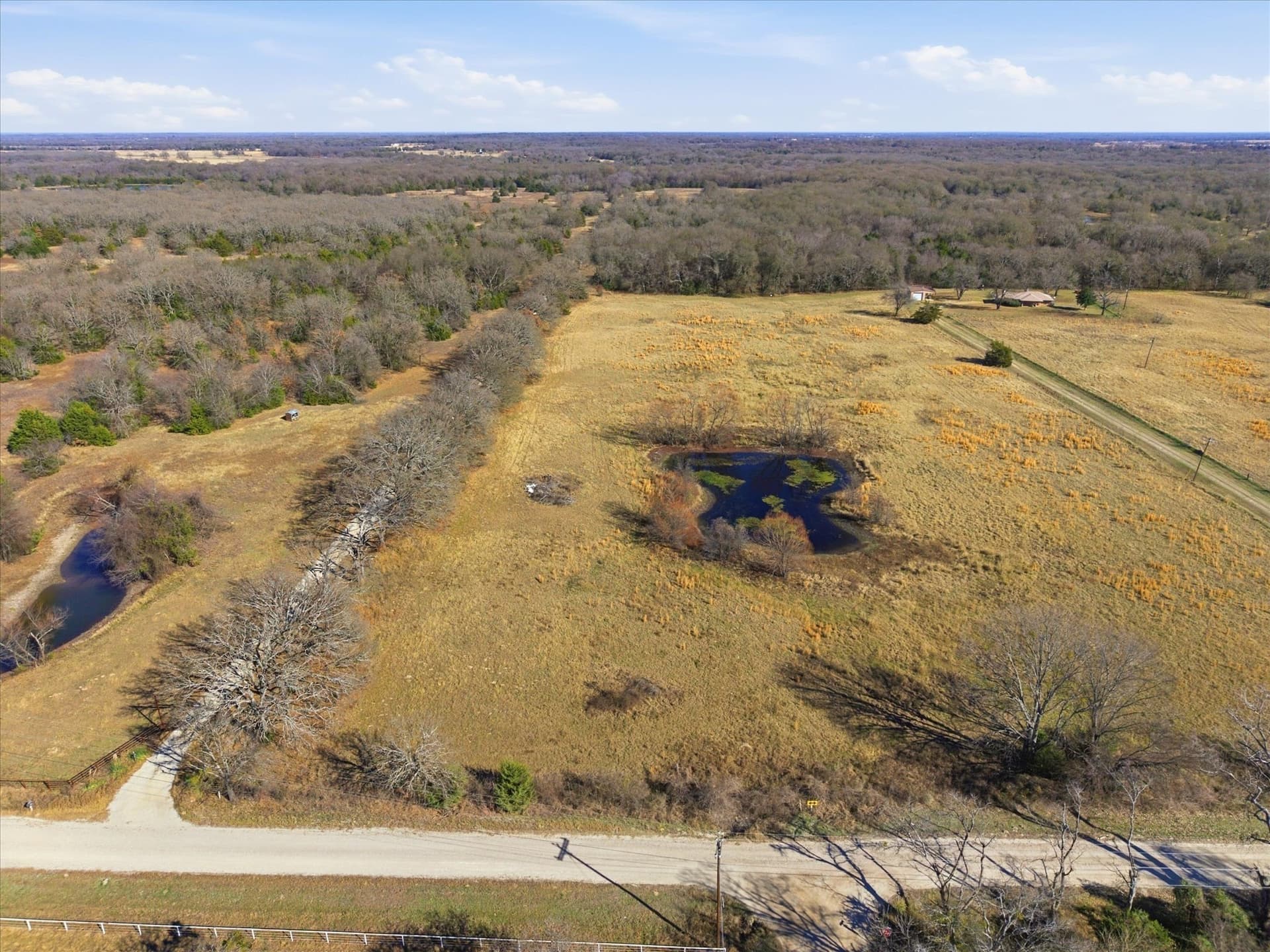 5 acres in Kaufman County gallery image 3