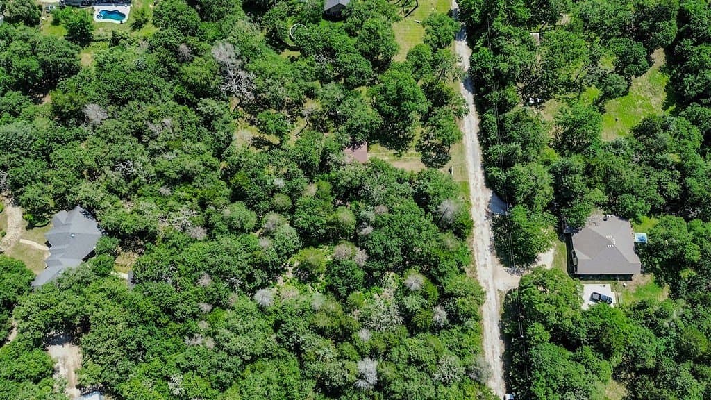 0.76 acres in Lee County - photo 7
