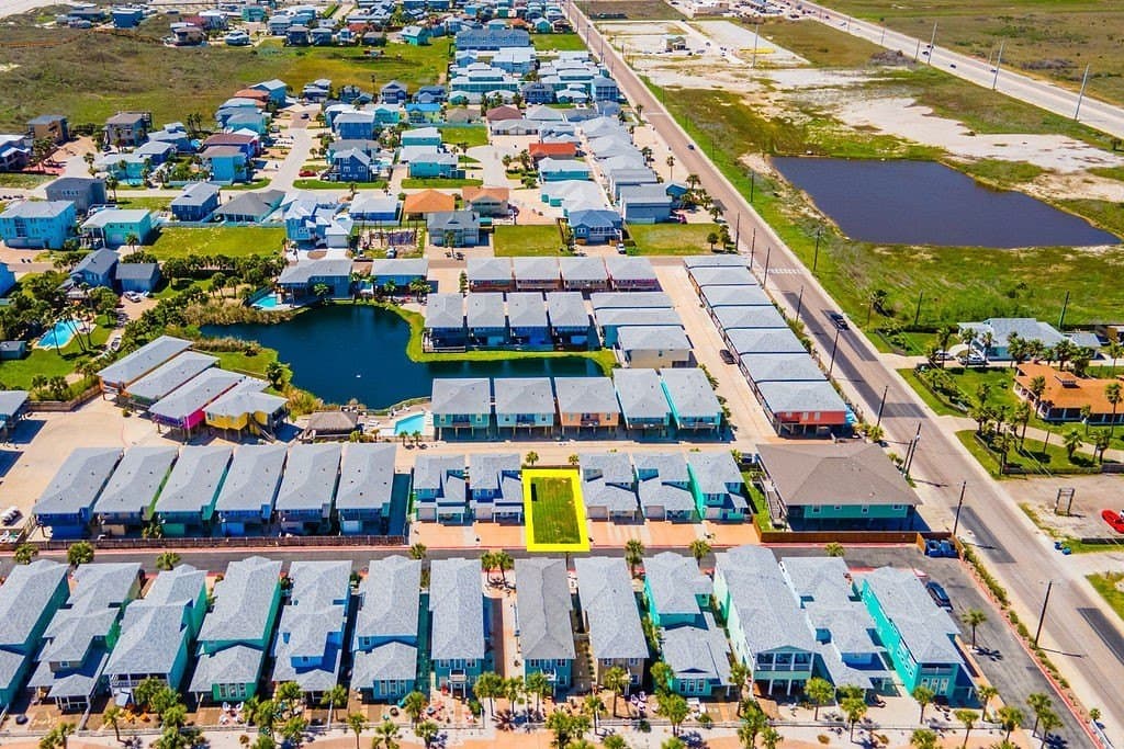 0.12 acres in Nueces County - photo 8