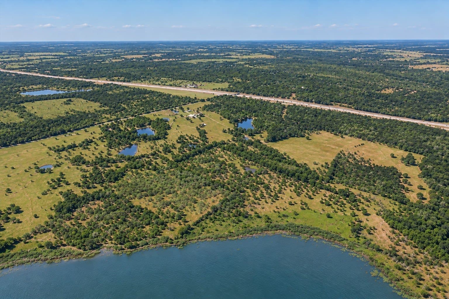30.01 acres in Navarro County - photo 4