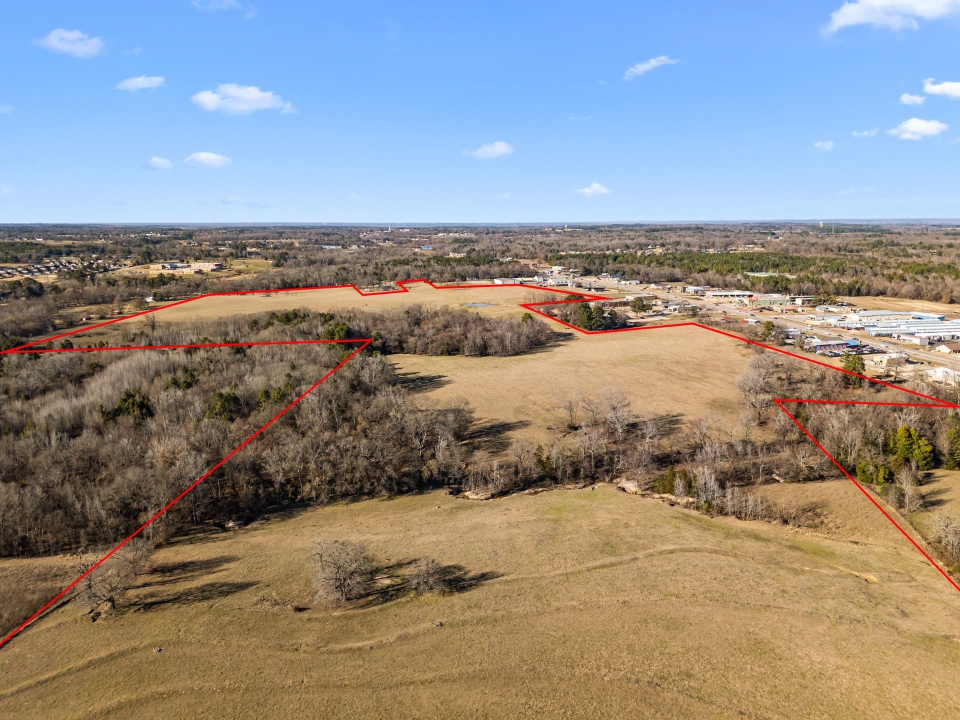 114 acres in Smith County
