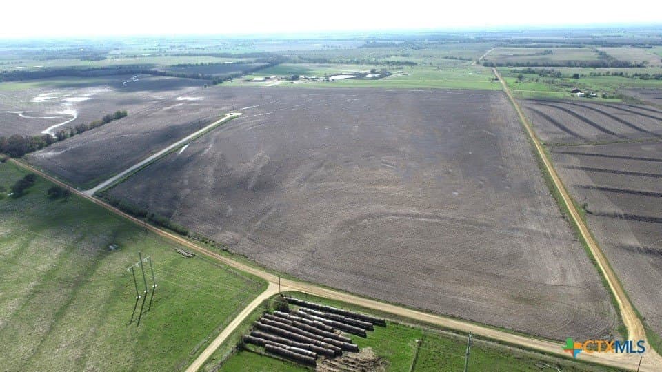 10 acres in Milam County - photo 6