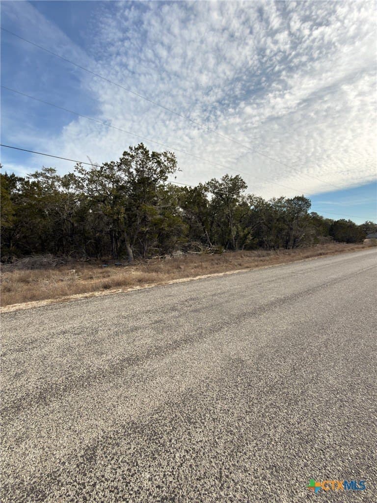 1.2 acres in Comal County