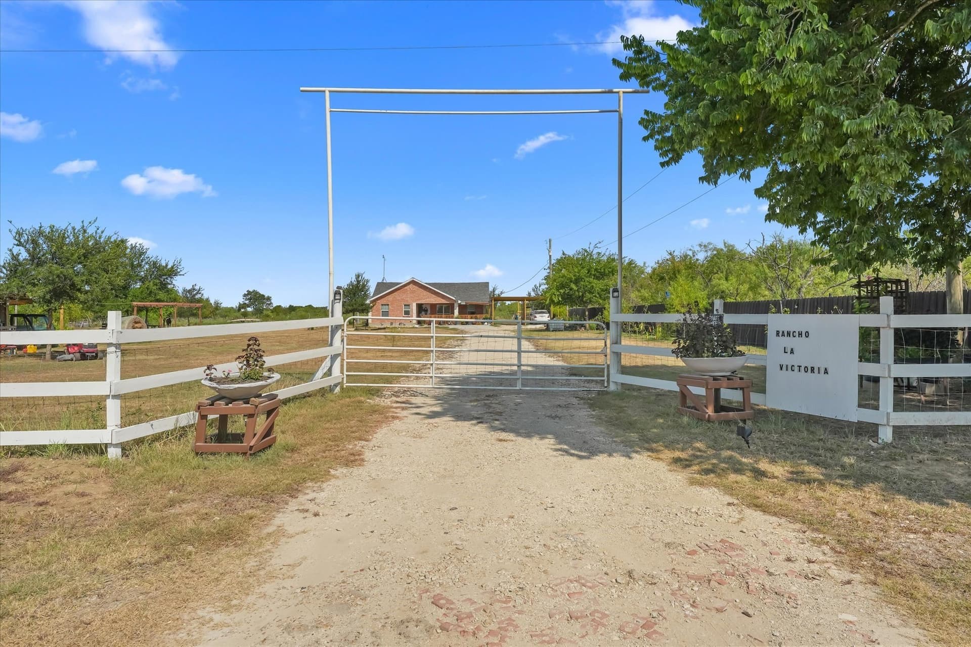 10 acres in Freestone County - photo 26