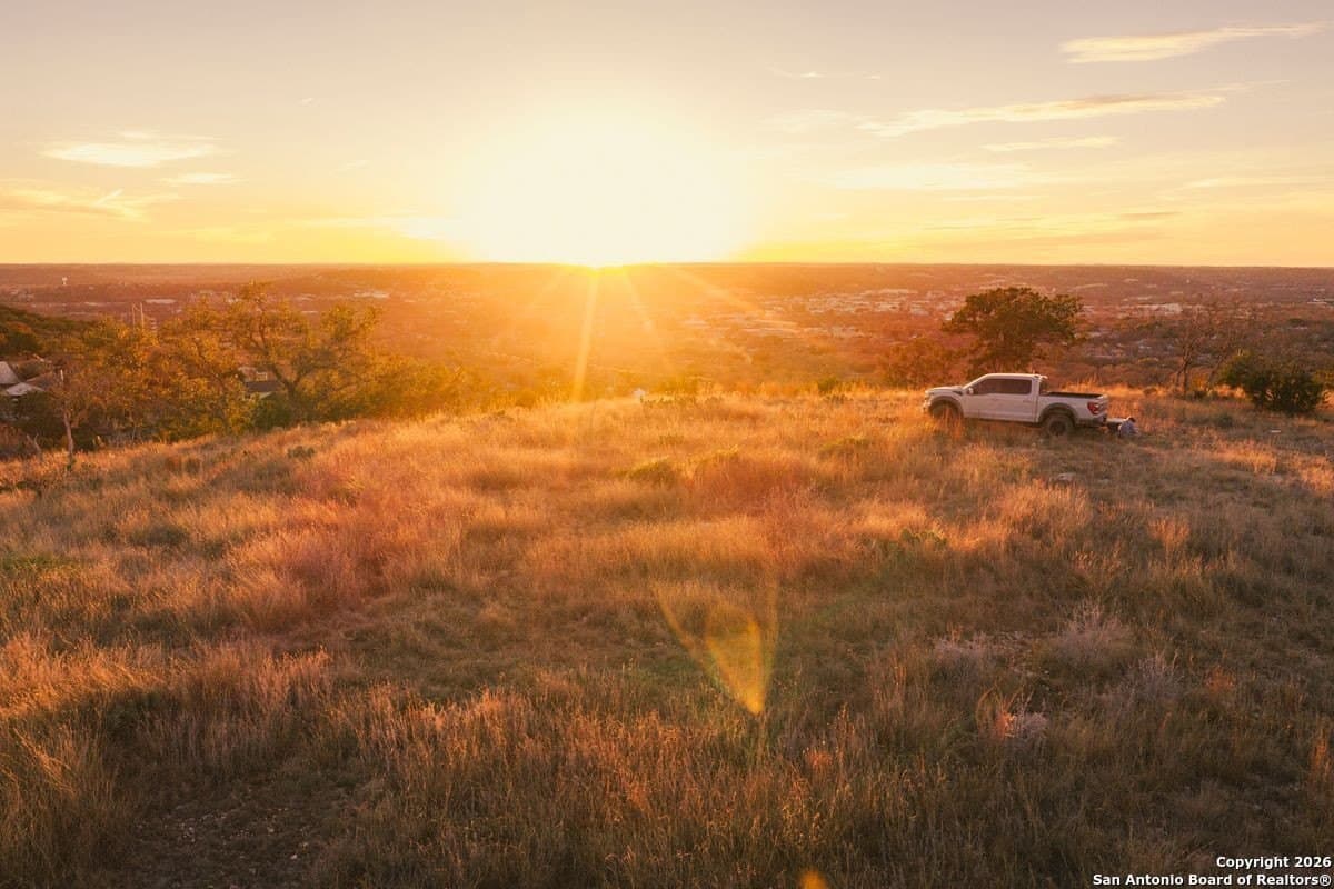 24 acres in Kerr County gallery image 2
