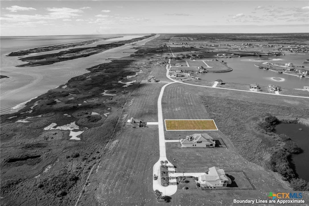 0.25 acres in Calhoun County gallery image 2