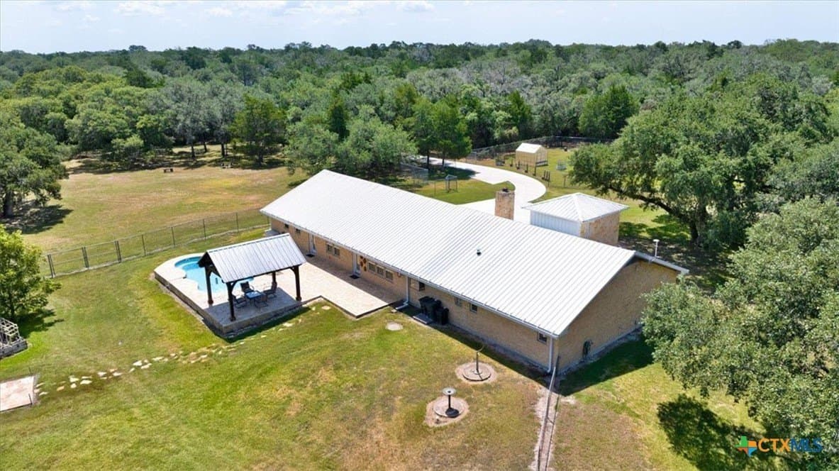 90 acres in DeWitt County - photo 7