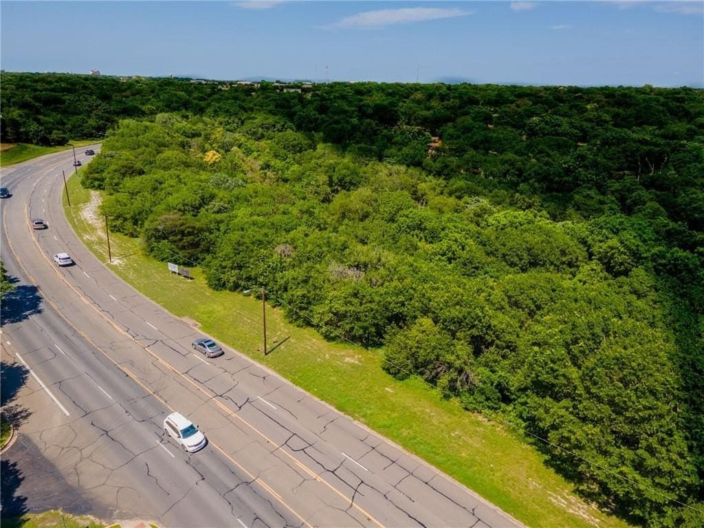 4.6 acres in McLennan County gallery image 4