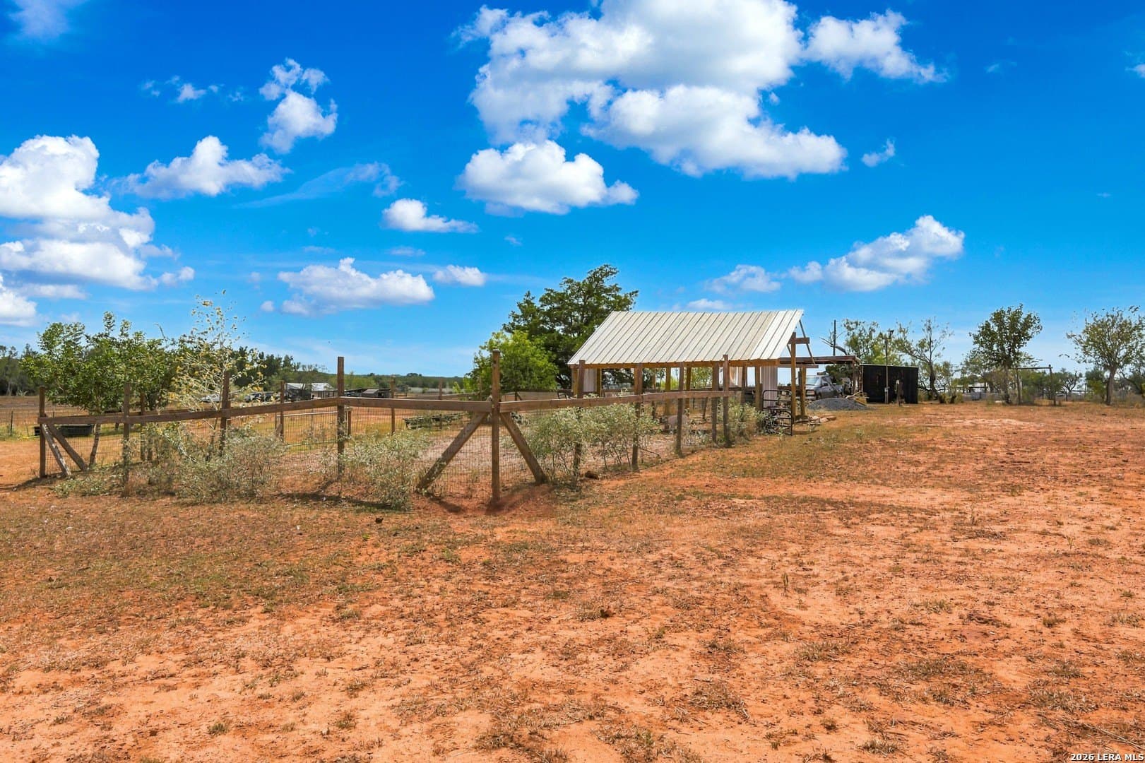 22.81 acres in Gonzales County - photo 8