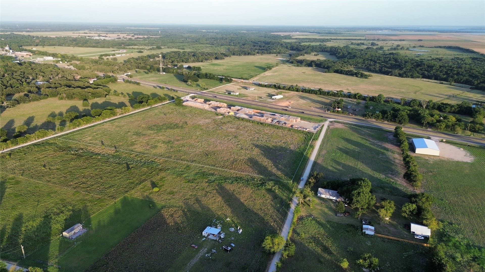 2.43 acres in Navarro County - photo 14