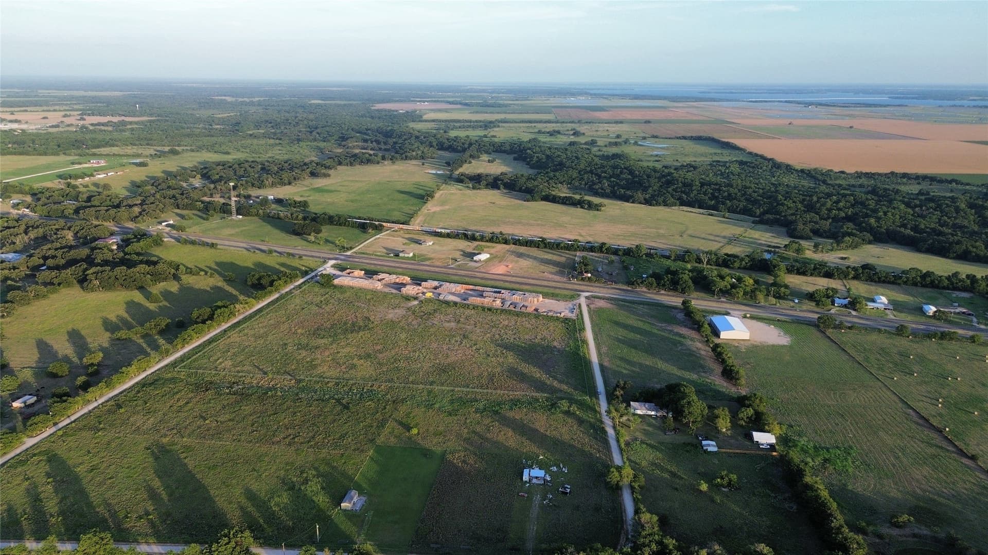 2.43 acres in Navarro County - photo 18