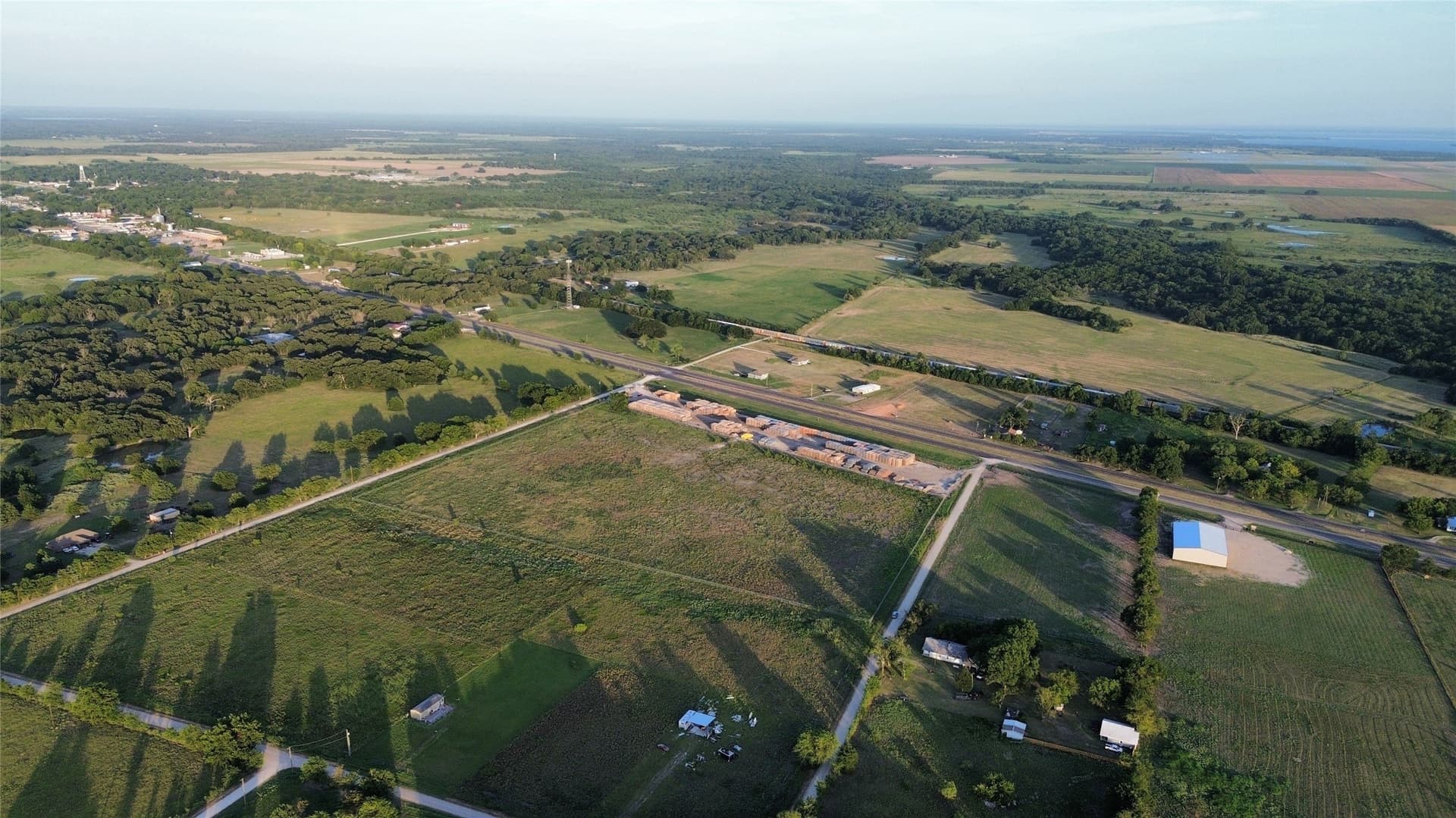 2.43 acres in Navarro County - photo 17