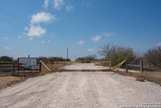 86.71 acres in Karnes County gallery image 3
