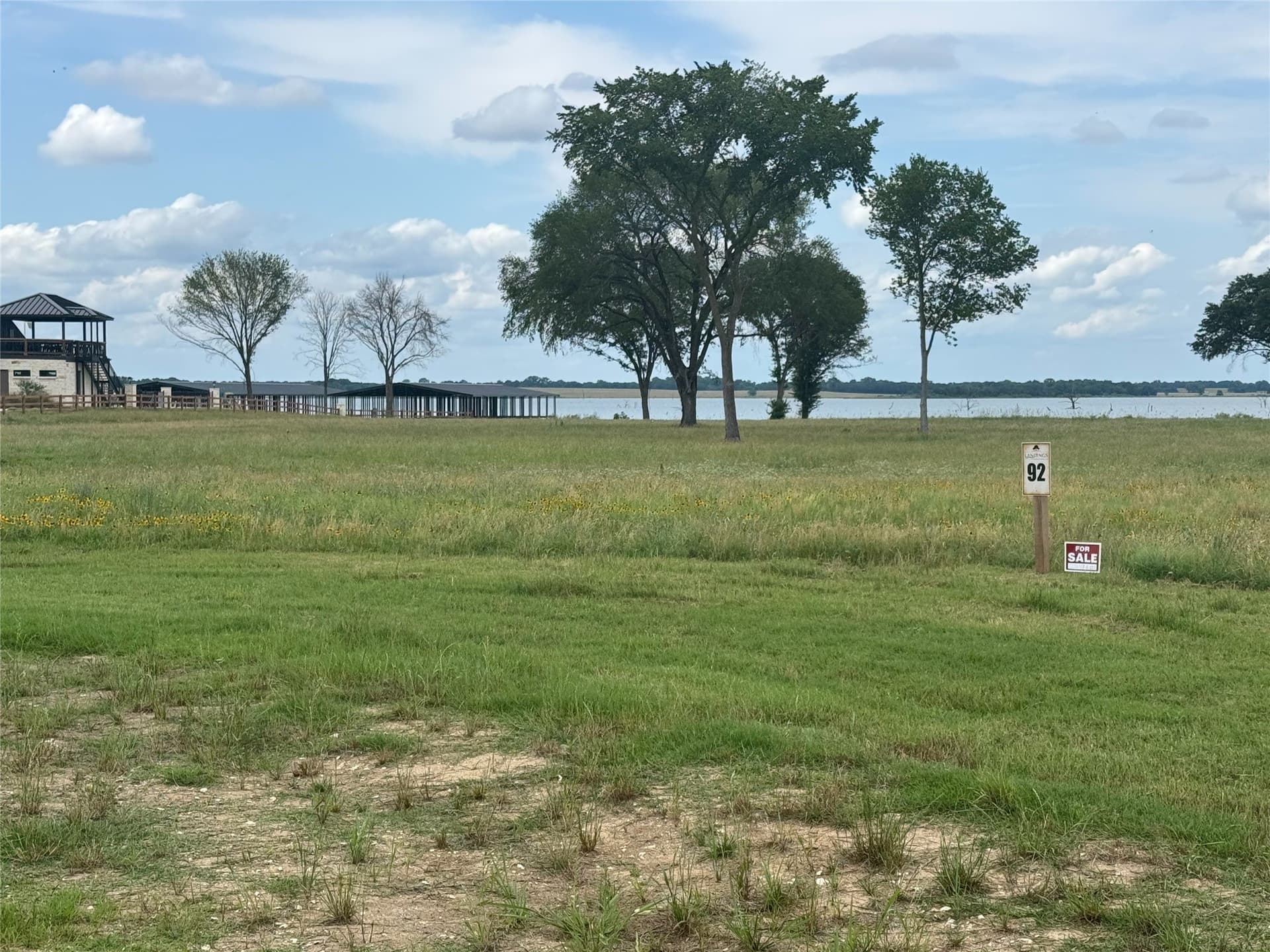 2.64 acres in Navarro County gallery image 2