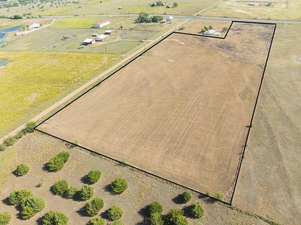 10.17 acres in Fayette County featured view