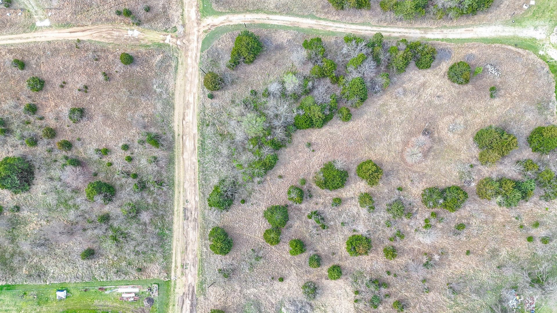 0.49 acres in Navarro County - photo 28