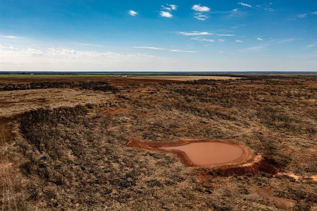 167 acres in Baylor County gallery image 2