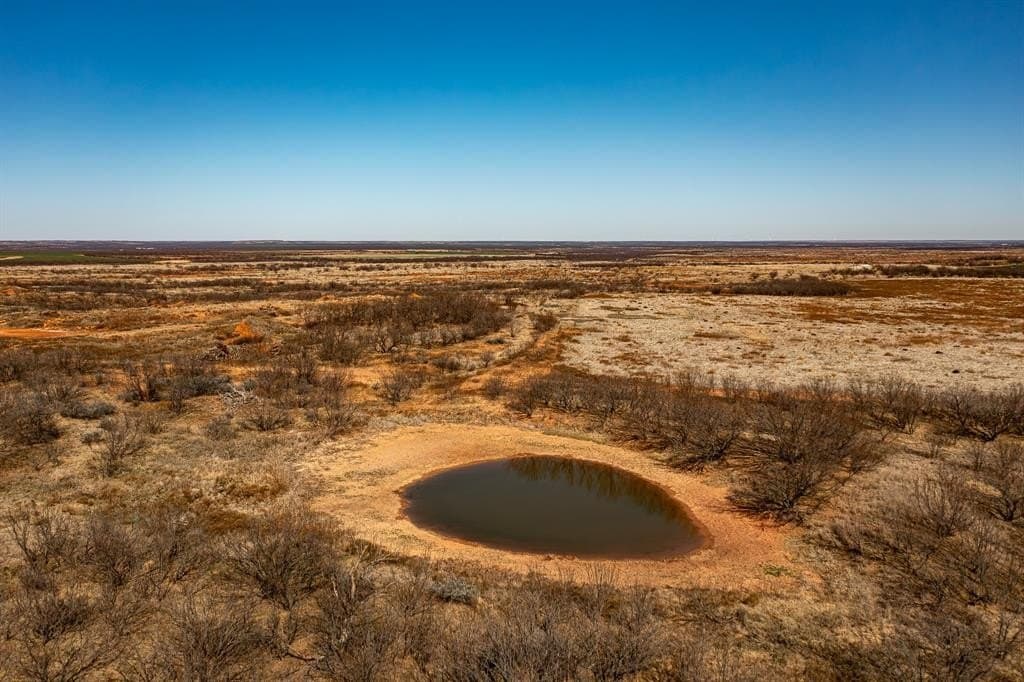 167 acres in Baylor County gallery image 4