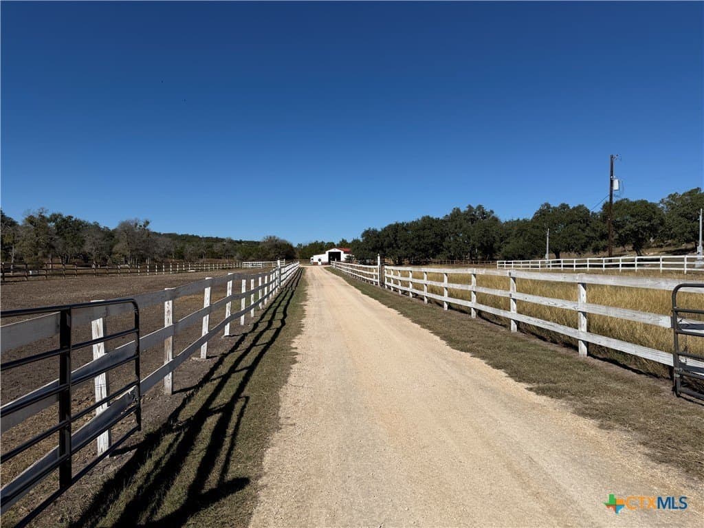 32.36 acres in Comal County gallery image 3